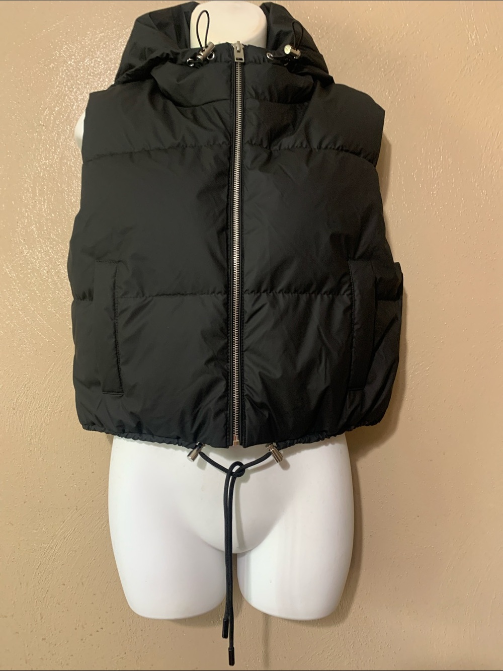 Love Tree size L Black Hooded Puffer Vest with Drawcord Crop NWT